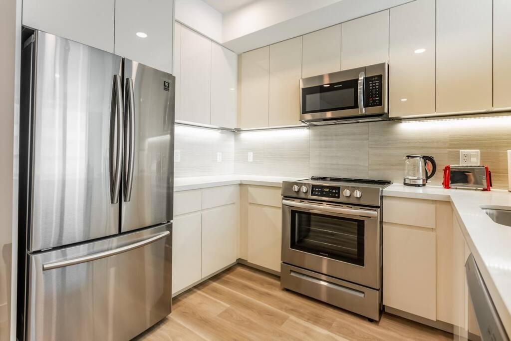 Cozy Apartment Unit With Great Amenities At Ktown Los Angeles Eksteriør billede